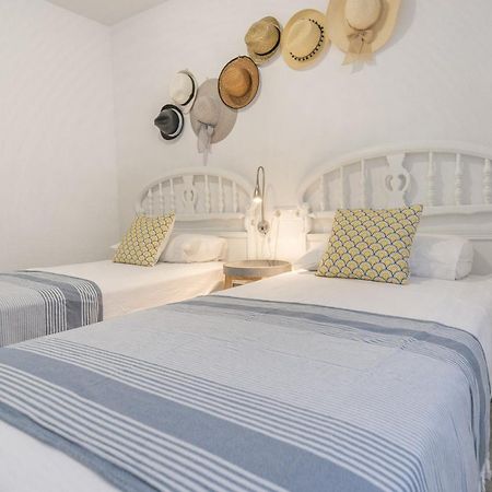 Coral Paradise Apartment With Swimming Pool La Herradura  Exterior photo