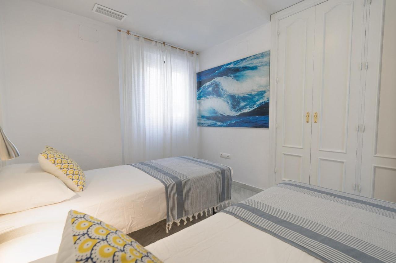 Coral Paradise Apartment With Swimming Pool La Herradura  Exterior photo